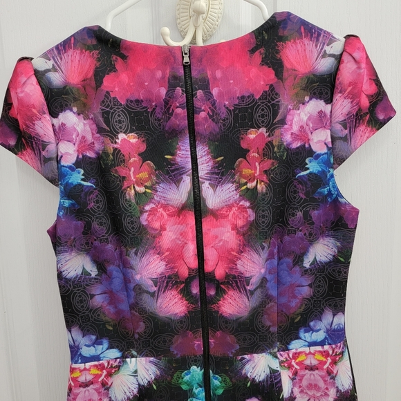 Betsy Johnson Floral Dress Sz 6 - Picture 5 of 5